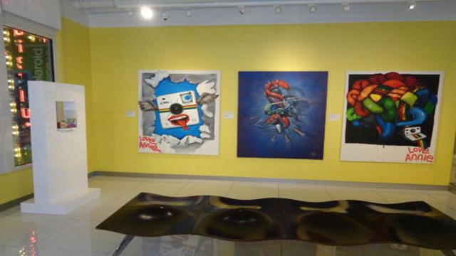Polaroid Fotobar and Museum